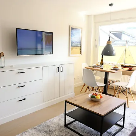 Gemuetliches 1-zimmerappartement Im Herzen Westerlands Apartment